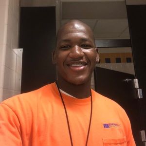 Meet your Posher, Antonio